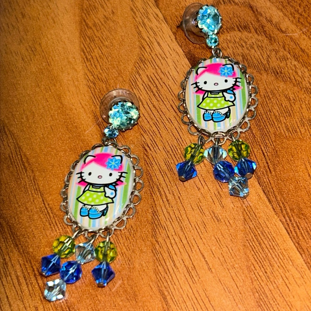 Tarina Tarantino x Hello Kitty Pink Head Earrings